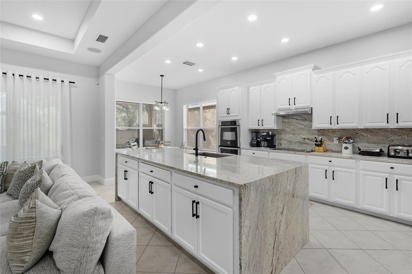 Image 6 of 84 For 3628 Summerwind Circle