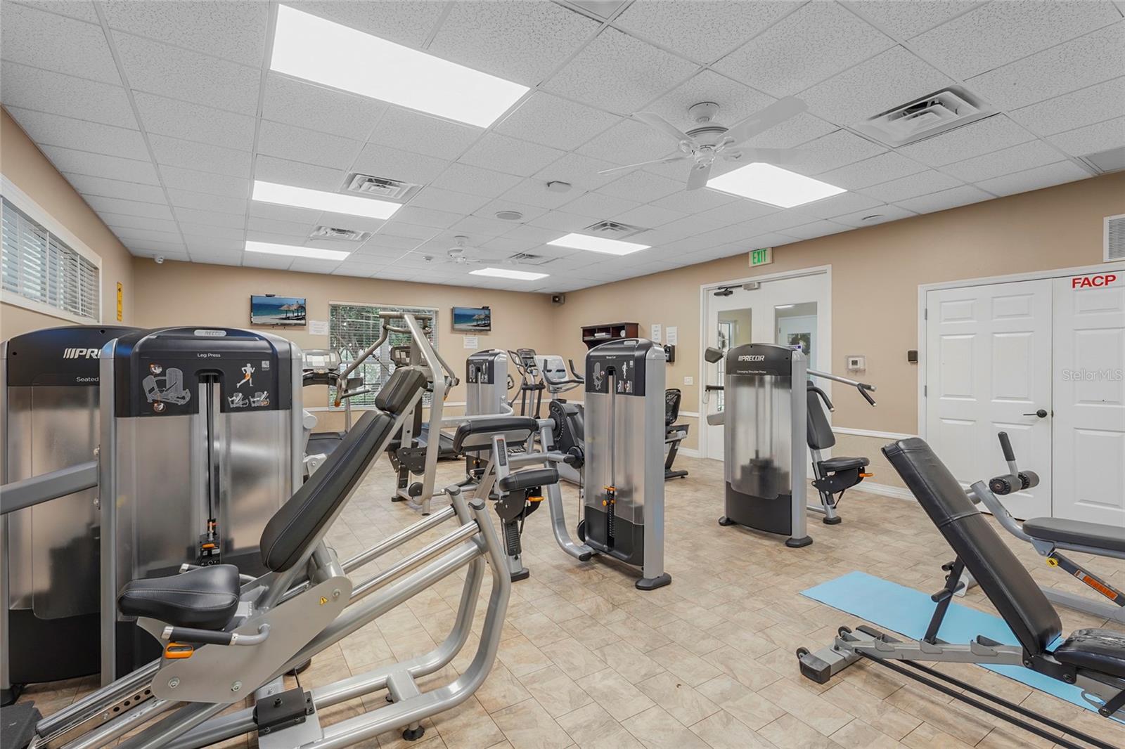 Image 77 of 84 For 3628 Summerwind Circle