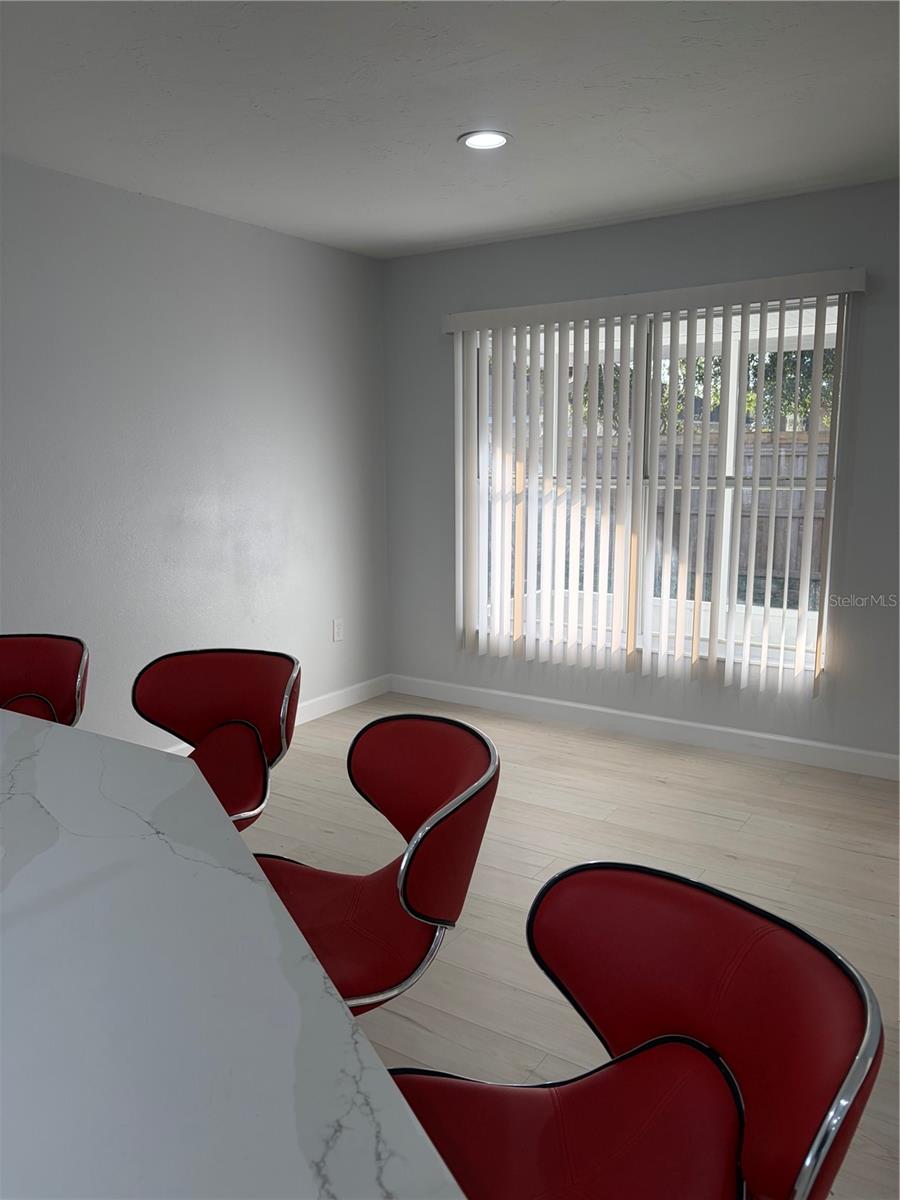 Image 22 of 77 For 6928 43rd Court E