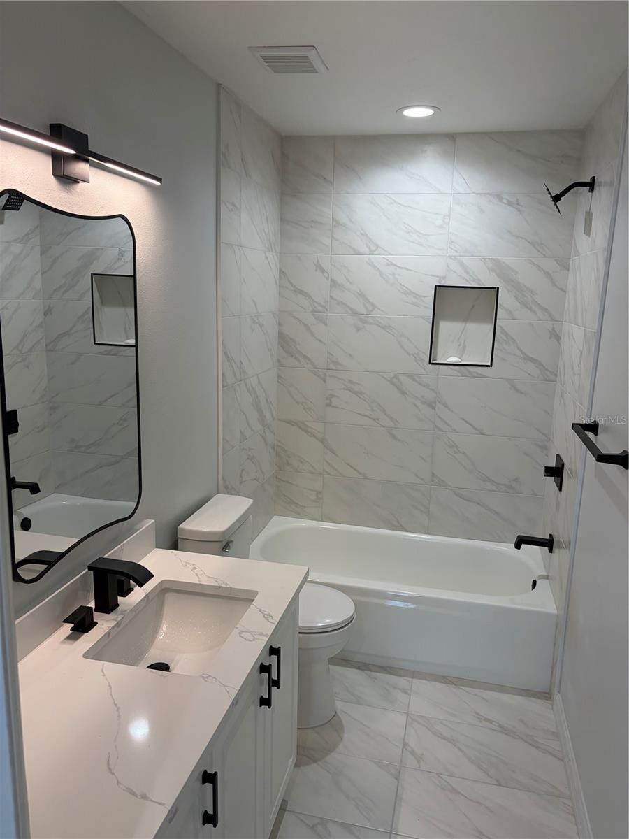 Image 47 of 77 For 6928 43rd Court E