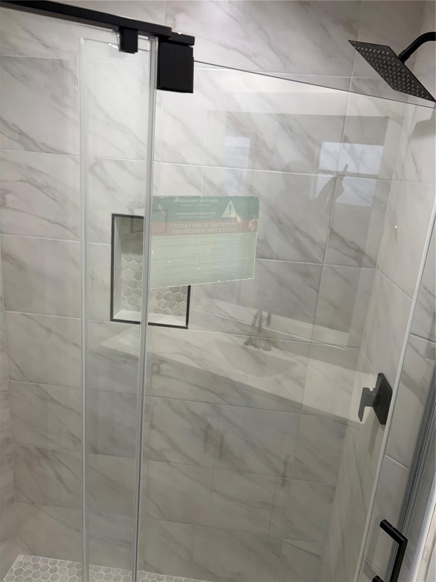 Image 50 of 77 For 6928 43rd Court E