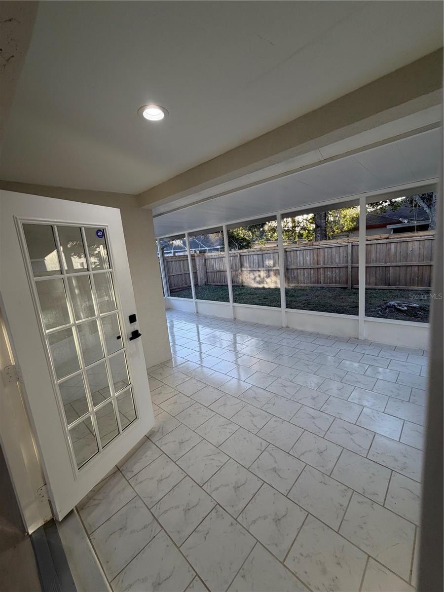 Image 56 of 77 For 6928 43rd Court E