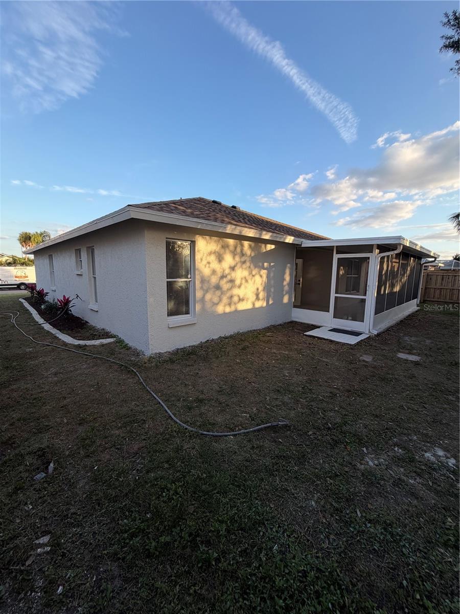 Image 63 of 77 For 6928 43rd Court E