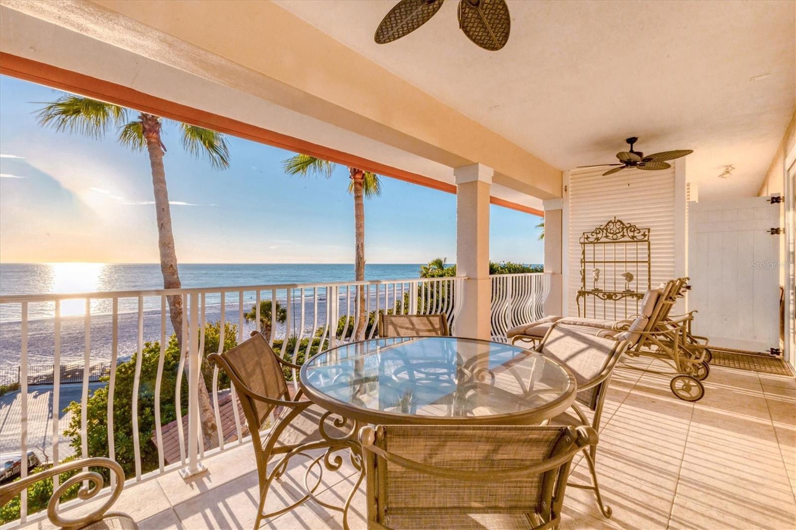 Image 17 of 49 For 6424 Gulf Drive 7