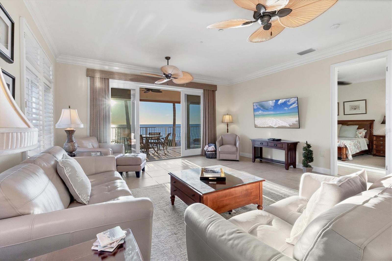 Image 6 of 49 For 6424 Gulf Drive 7