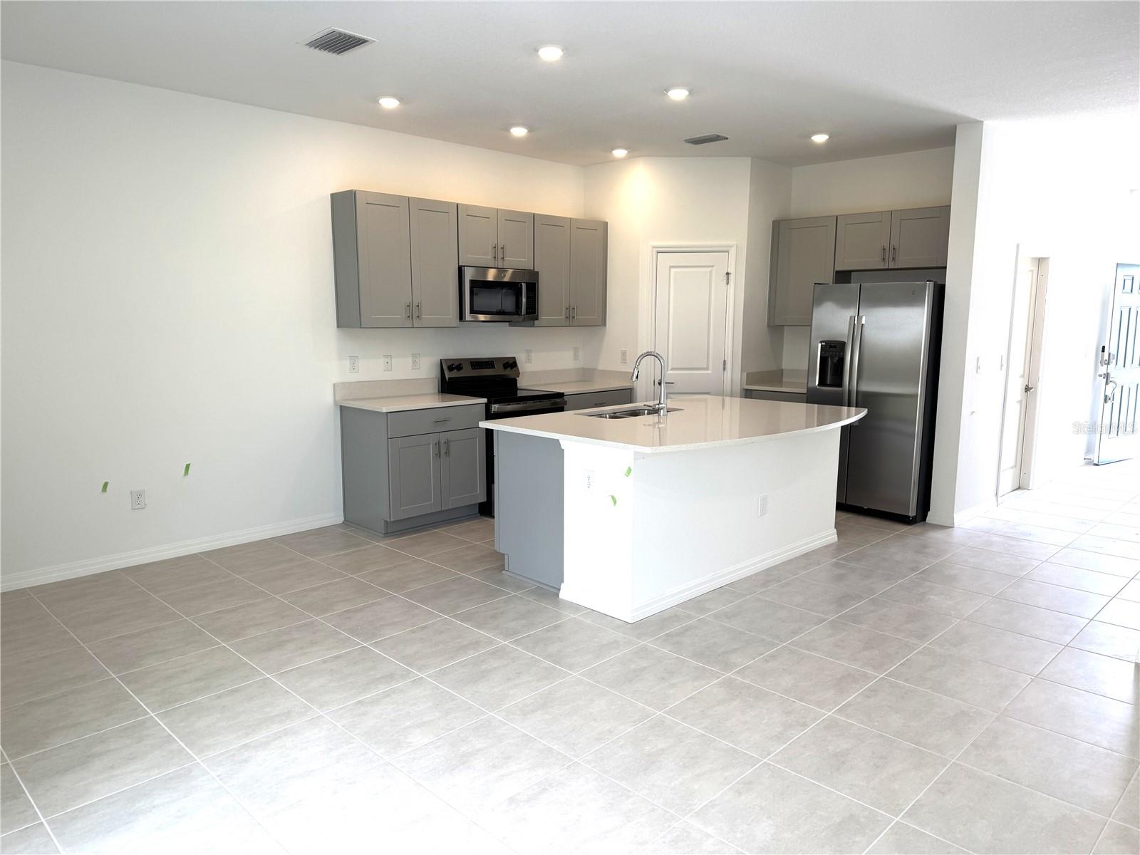 Image 4 of 18 For 16521 Bergamo Place