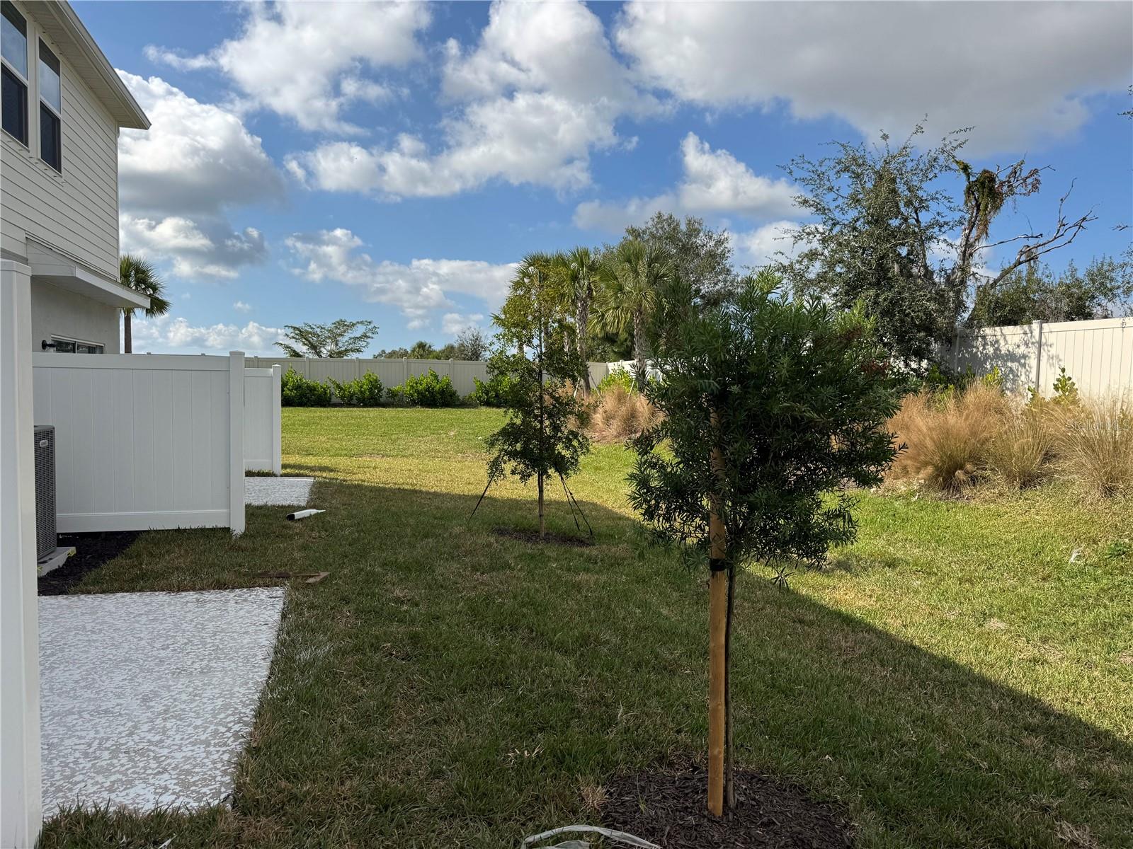 Image 8 of 18 For 16521 Bergamo Place