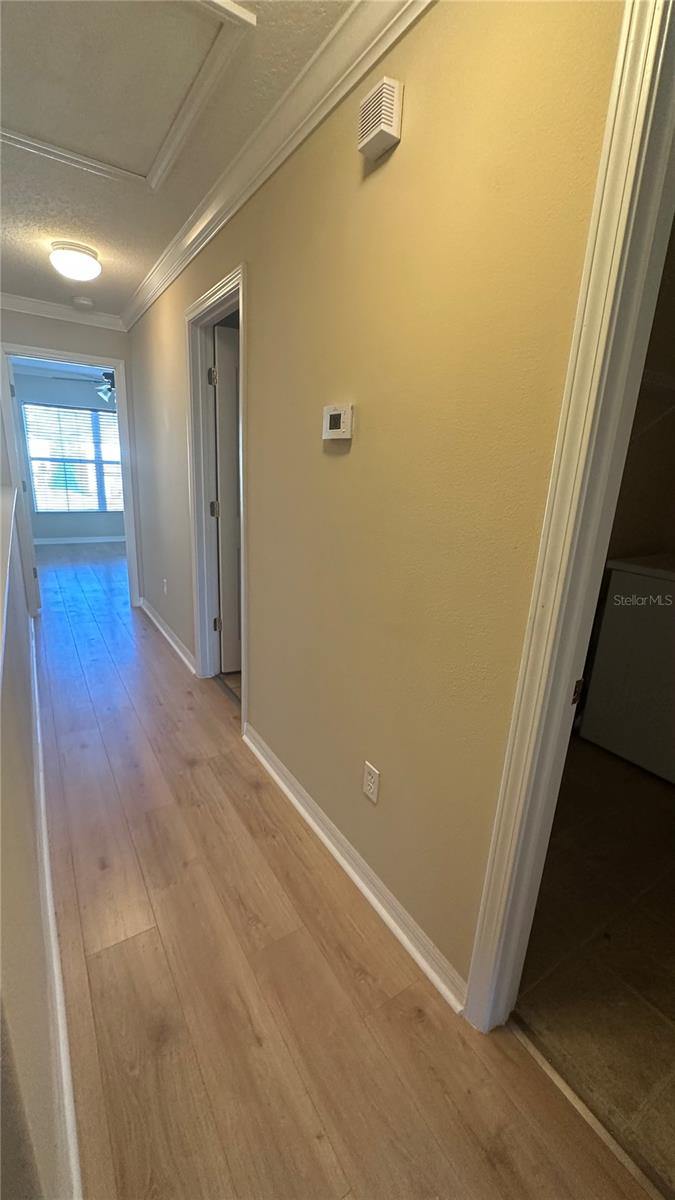 Image 12 of 13 For 6918 Hawthorne Trace Lane