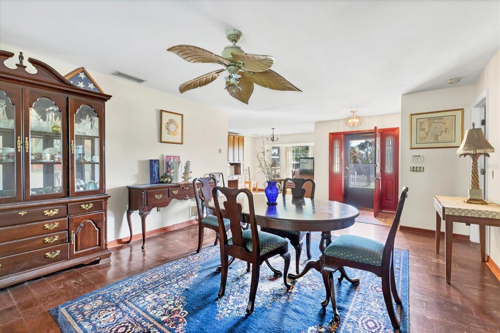 Image 9 of 32 For 1819 Mova Street