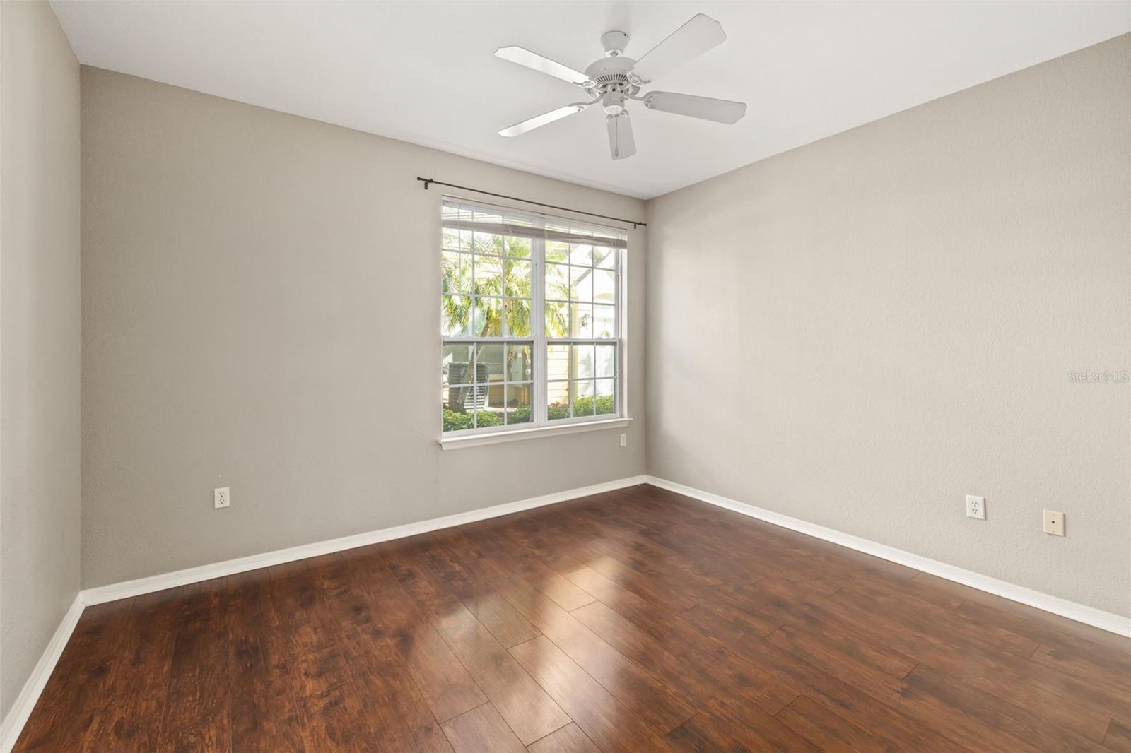 Image 23 of 65 For 5501 Rosehill Road 103