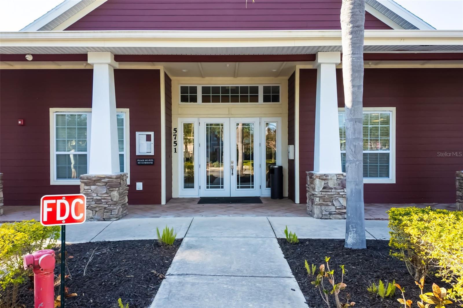 Image 26 of 65 For 5501 Rosehill Road 103