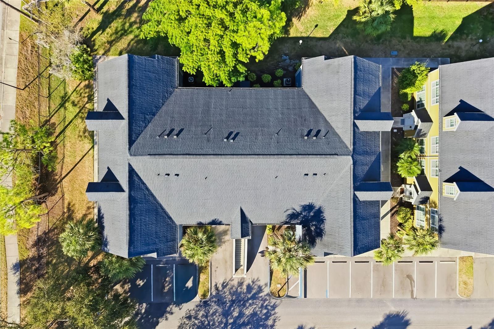 Image 60 of 65 For 5501 Rosehill Road 103