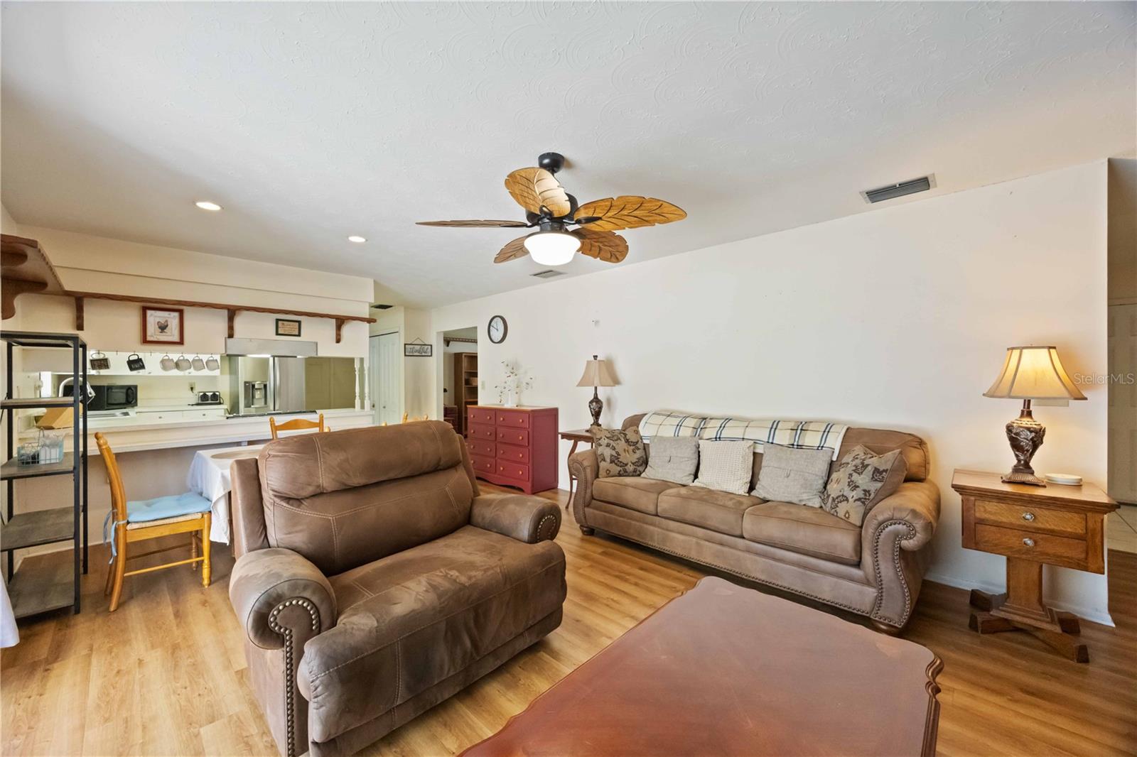 Image 10 of 33 For 5753 33rd Street E