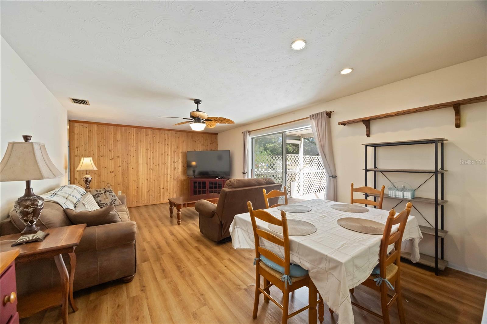 Image 8 of 33 For 5753 33rd Street E