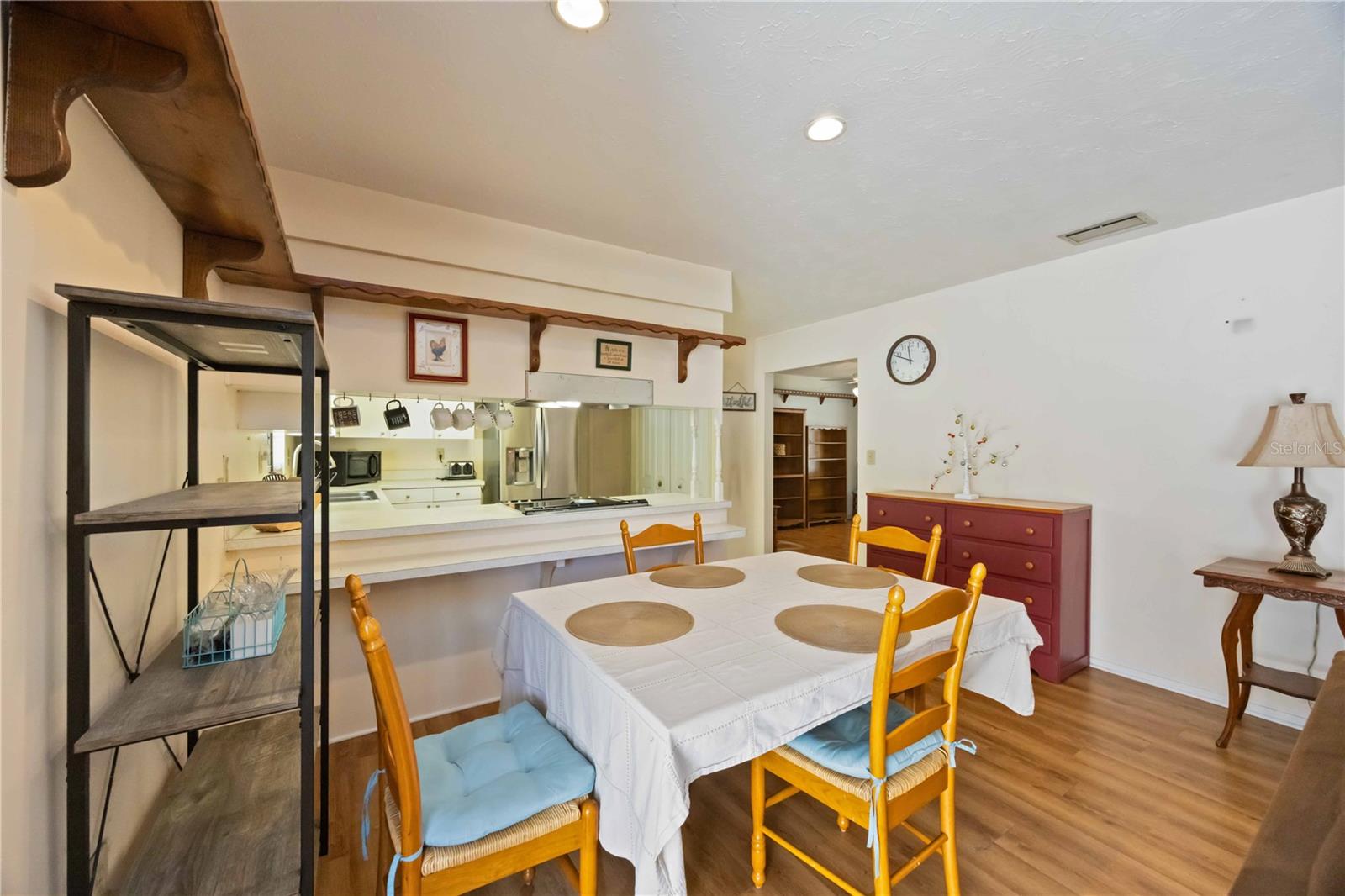 Image 9 of 33 For 5753 33rd Street E