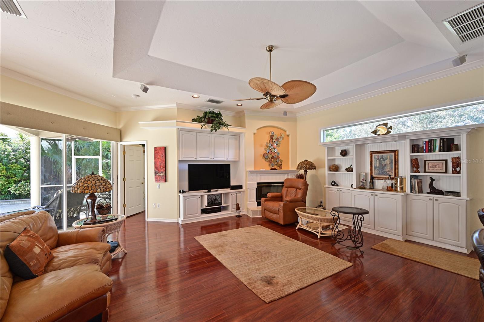 Image 17 of 43 For 6602 Tallmast Circle