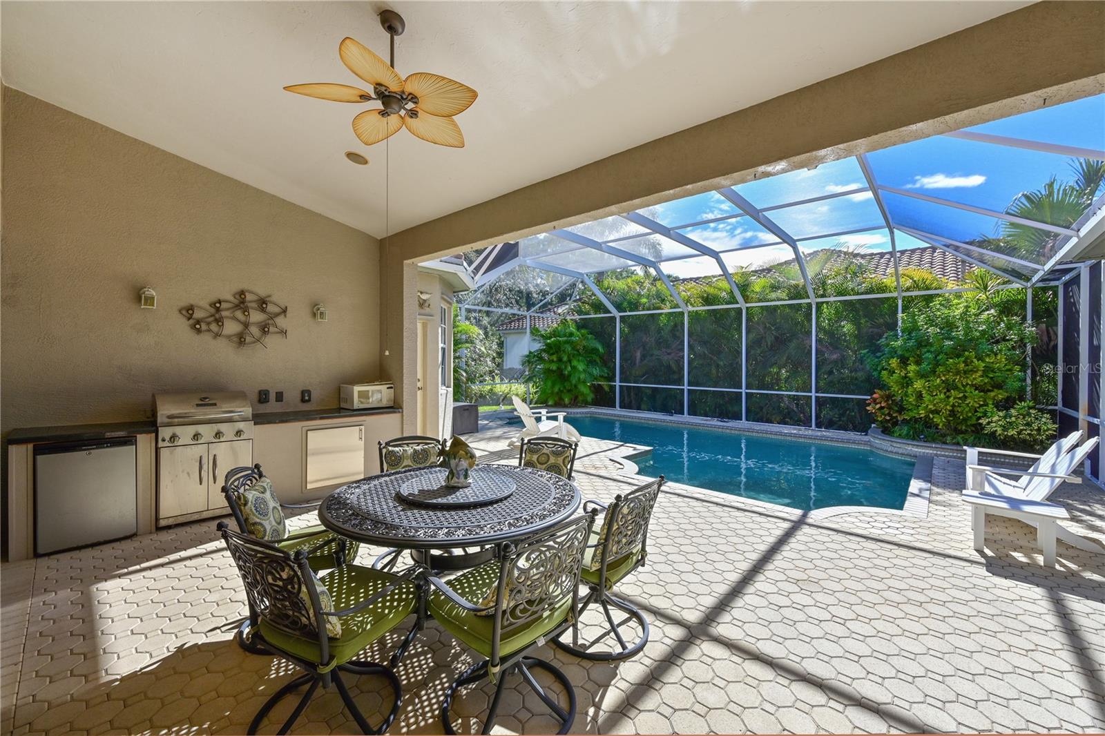 Image 28 of 43 For 6602 Tallmast Circle