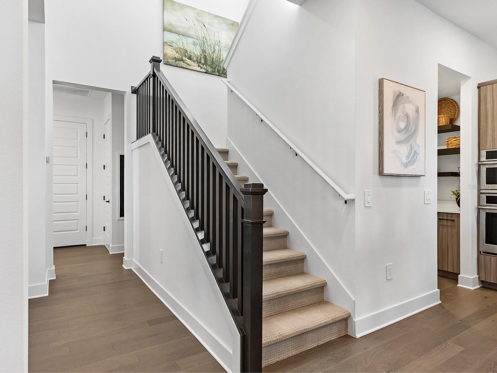 Image 32 of 80 For 7919 Waterbend Trail