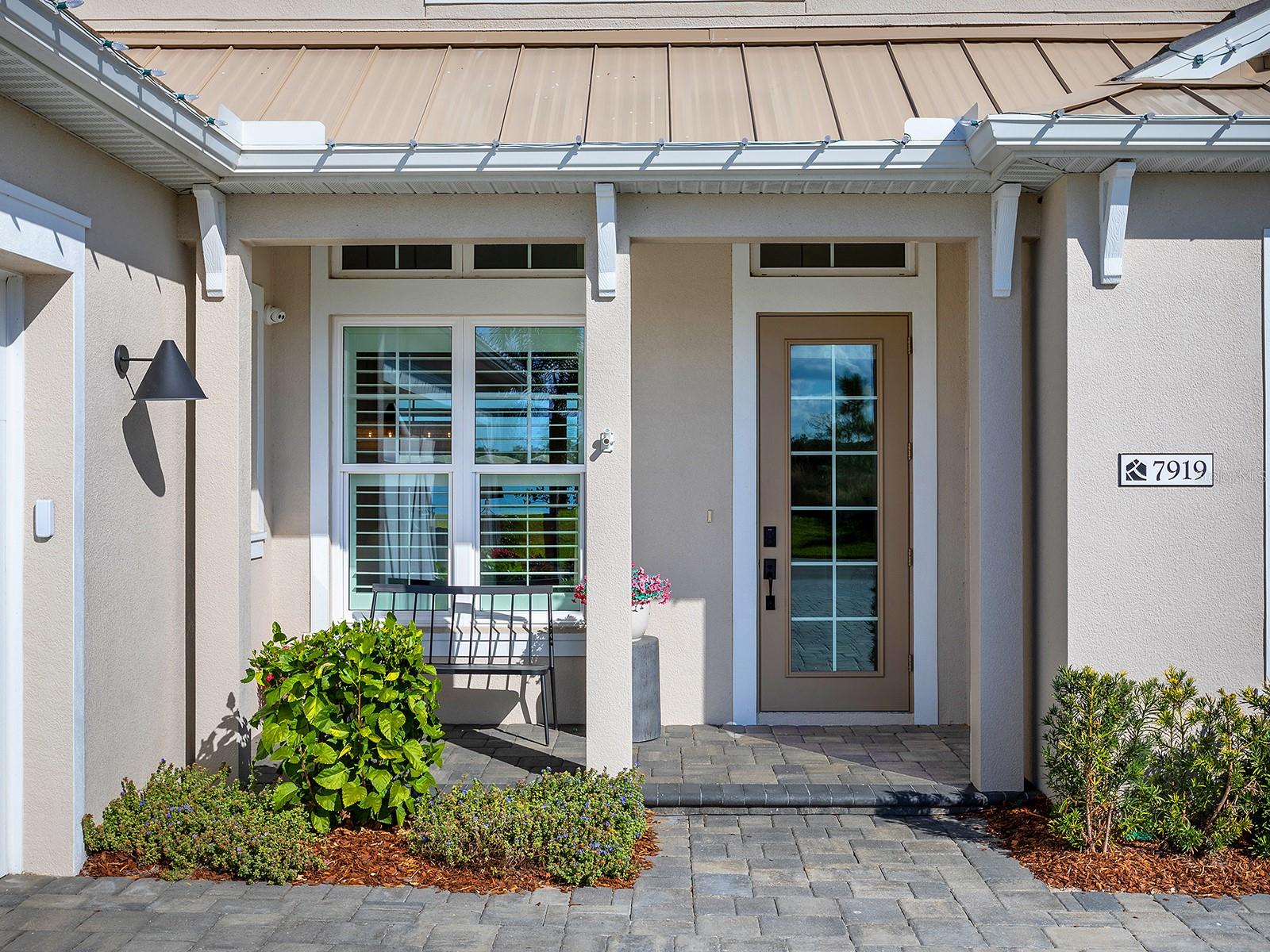 Image 4 of 80 For 7919 Waterbend Trail