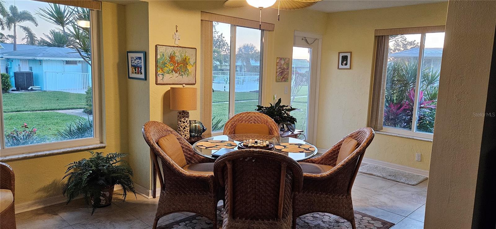 Image 10 of 36 For 6902 11th Avenue W Na