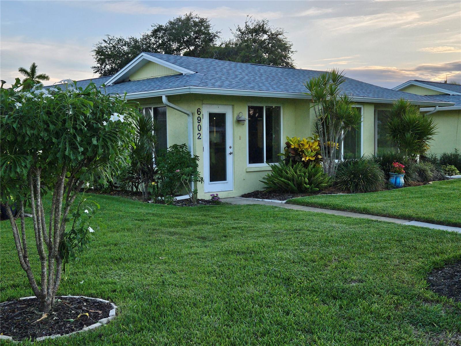 Image 25 of 36 For 6902 11th Avenue W Na