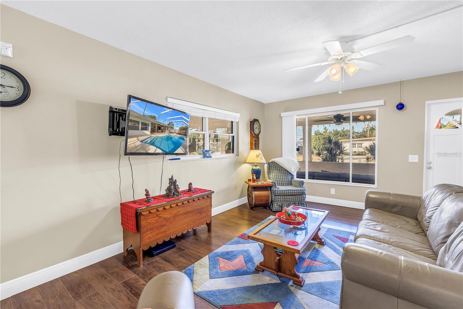 Image 15 of 53 For 5807 24th Street W