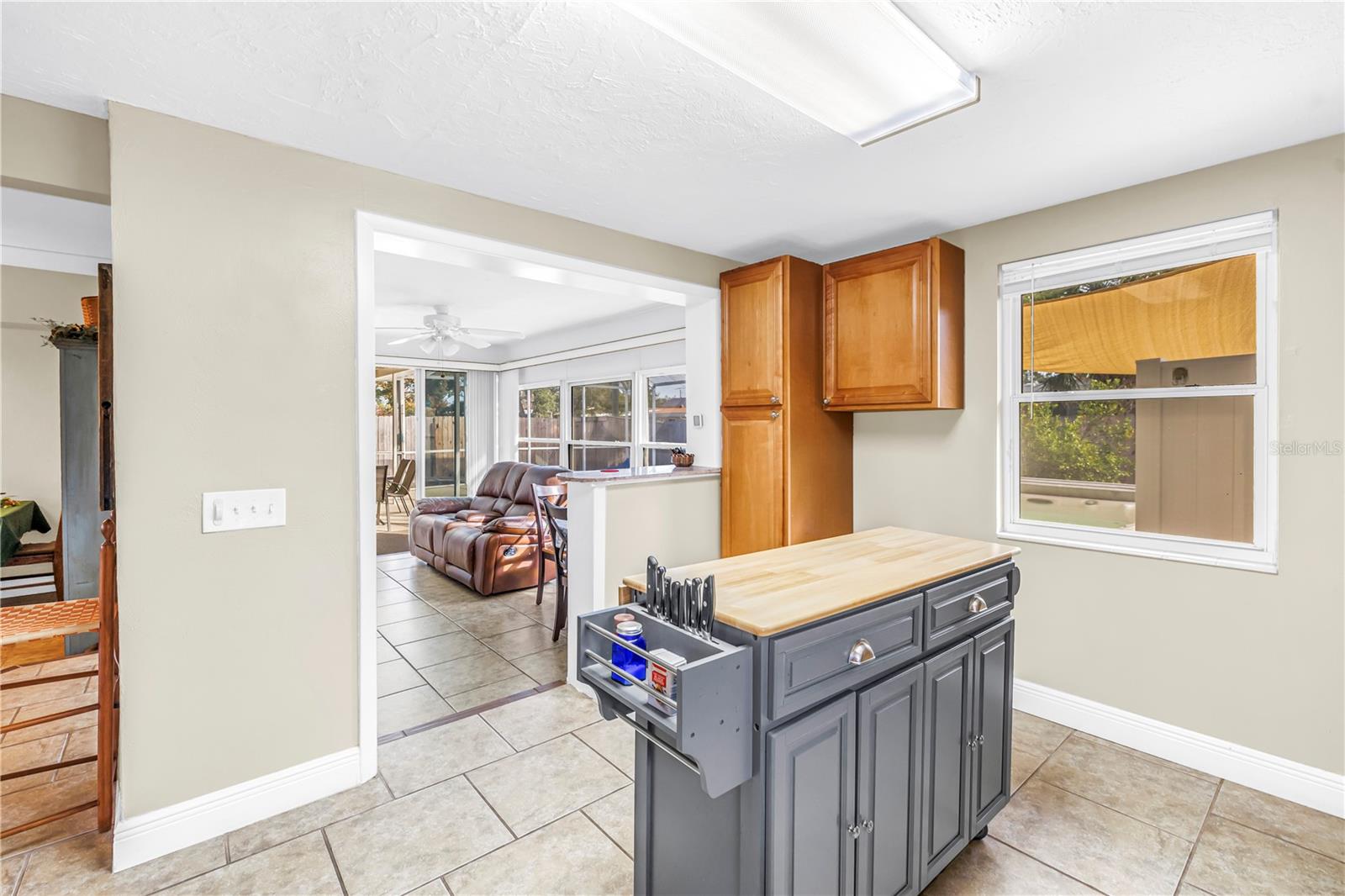 Image 20 of 53 For 5807 24th Street W