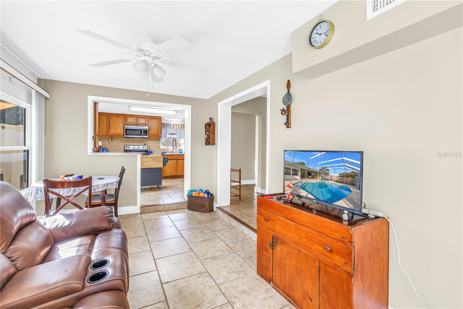 Image 29 of 53 For 5807 24th Street W