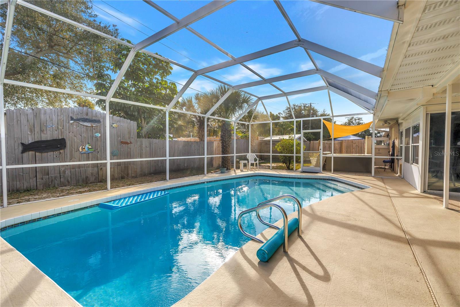 Image 34 of 53 For 5807 24th Street W