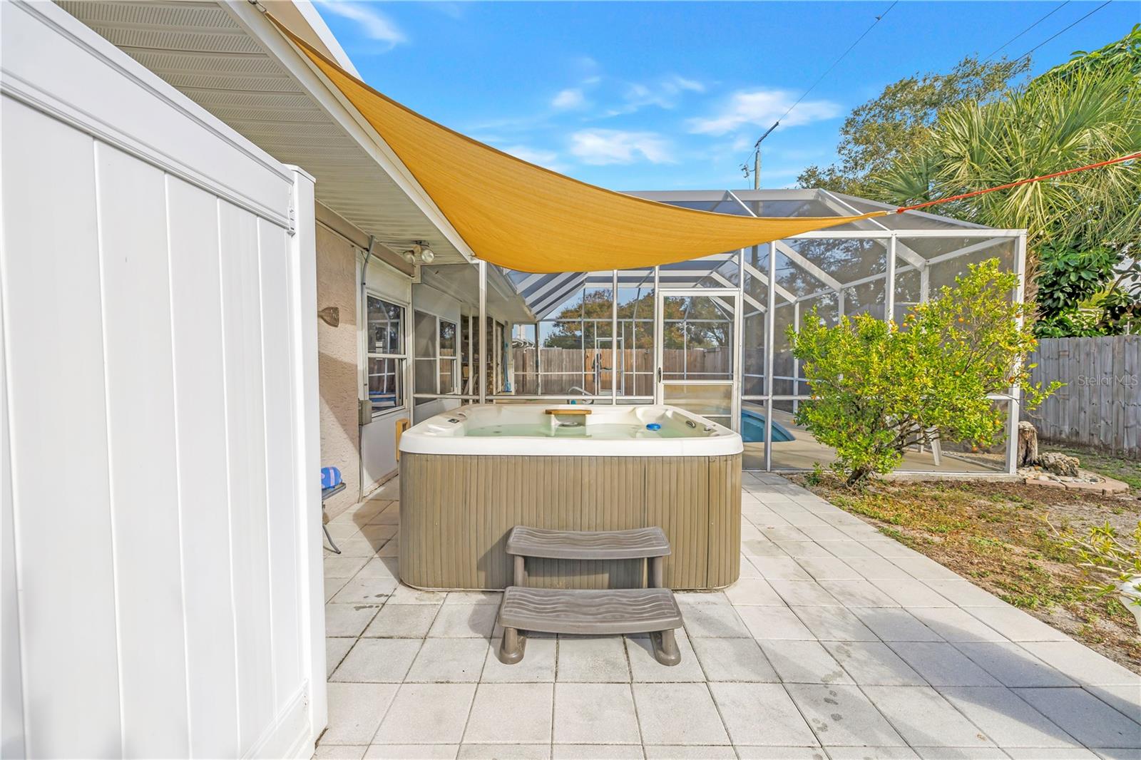 Image 42 of 53 For 5807 24th Street W