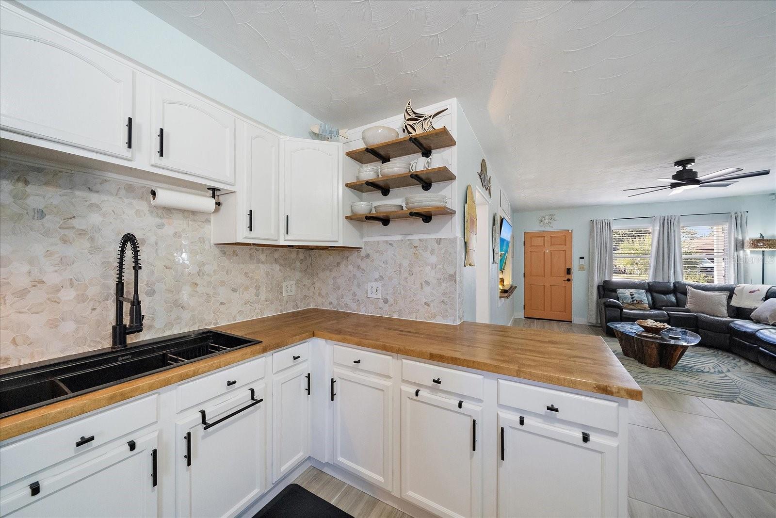 Image 12 of 40 For 1909 27th Street W