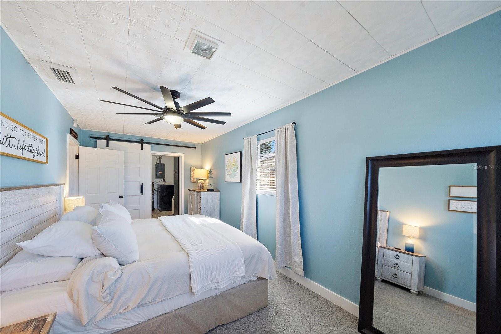 Image 20 of 40 For 1909 27th Street W