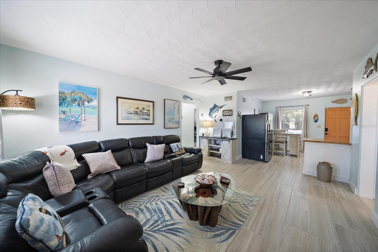 Image 5 of 40 For 1909 27th Street W