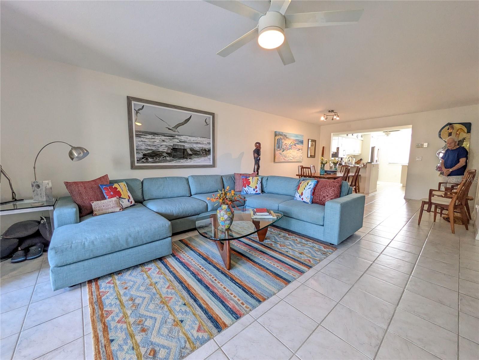 Image 11 of 35 For 747 Bayport Way