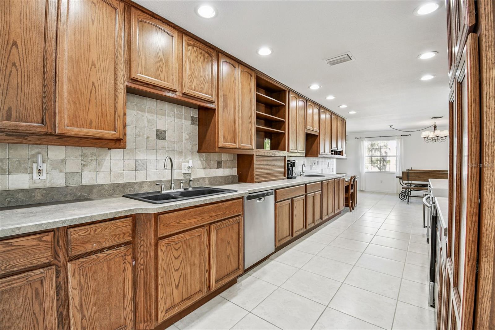 Image 12 of 59 For 4119 5th Avenue W