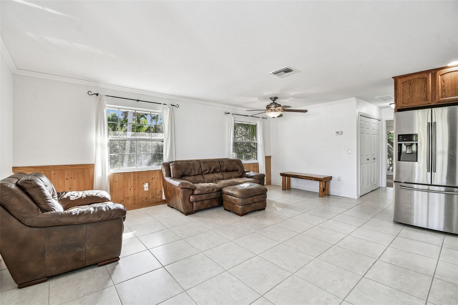 Image 15 of 59 For 4119 5th Avenue W