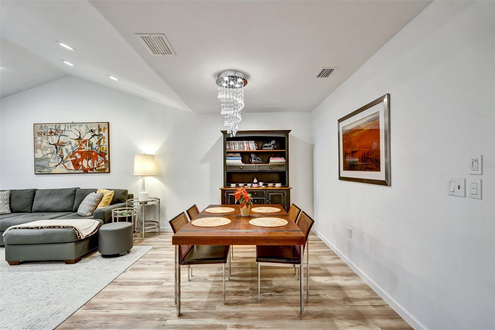 Image 8 of 22 For 3448 Tallywood Circle 7050