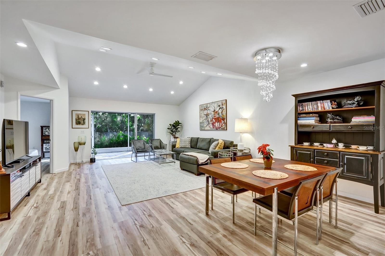 Image 9 of 22 For 3448 Tallywood Circle 7050