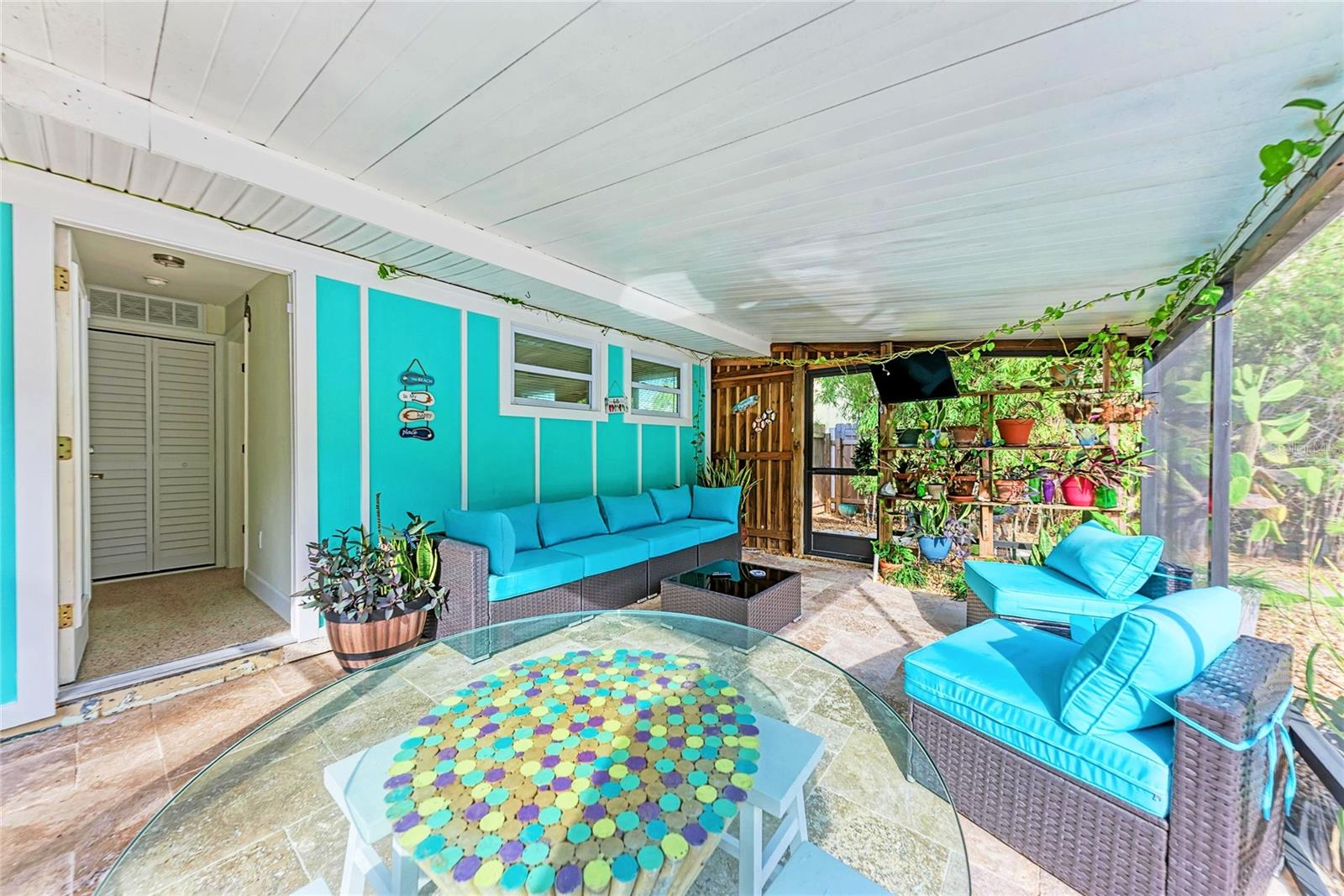 Image 27 of 46 For 503 Bayview Drive