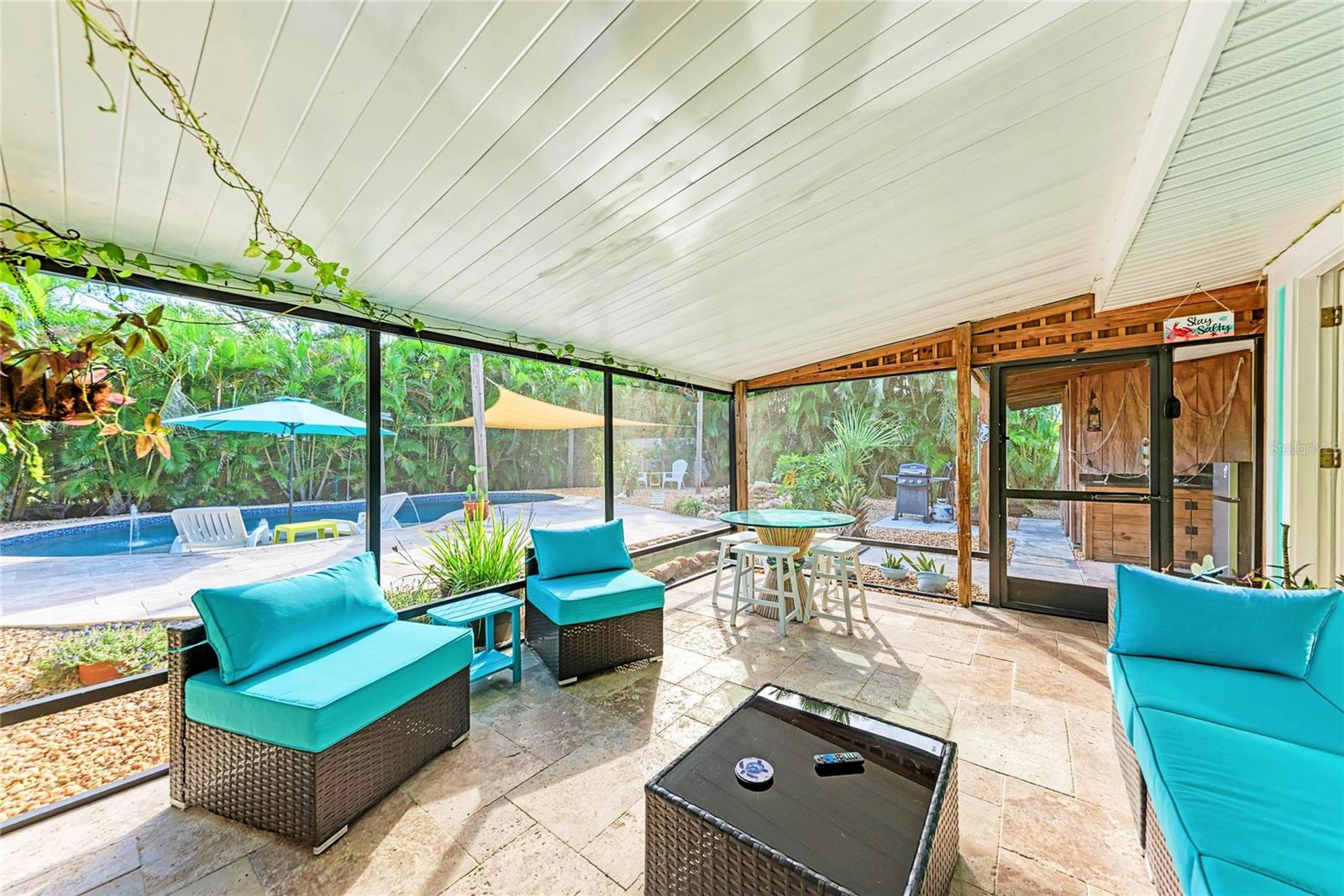 Image 29 of 46 For 503 Bayview Drive