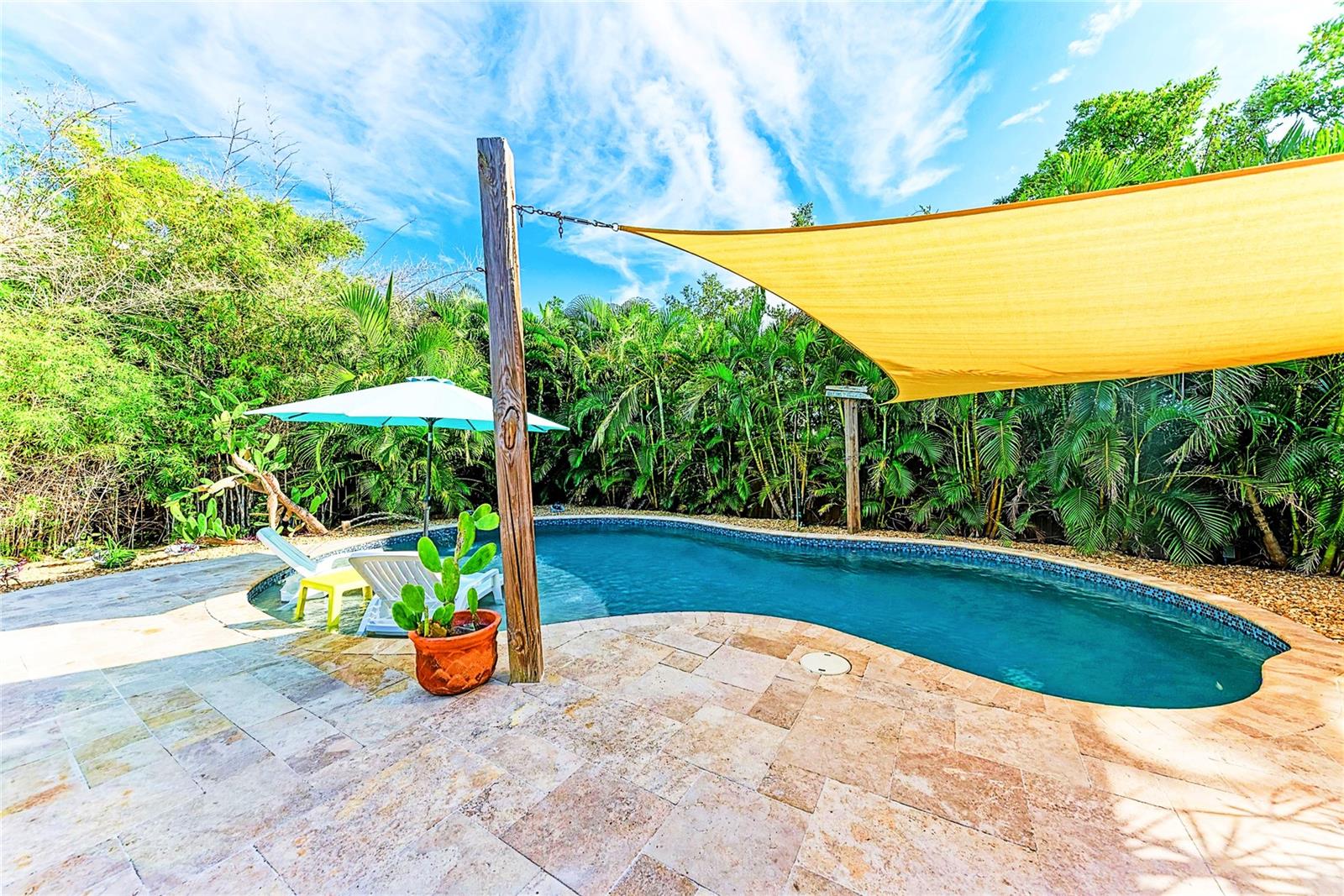 Image 33 of 46 For 503 Bayview Drive