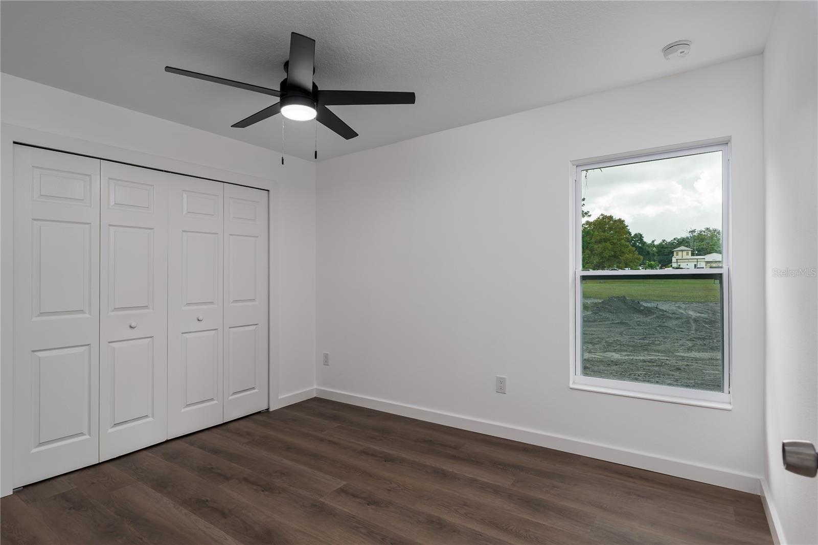 Image 14 of 30 For 305 19th Street East