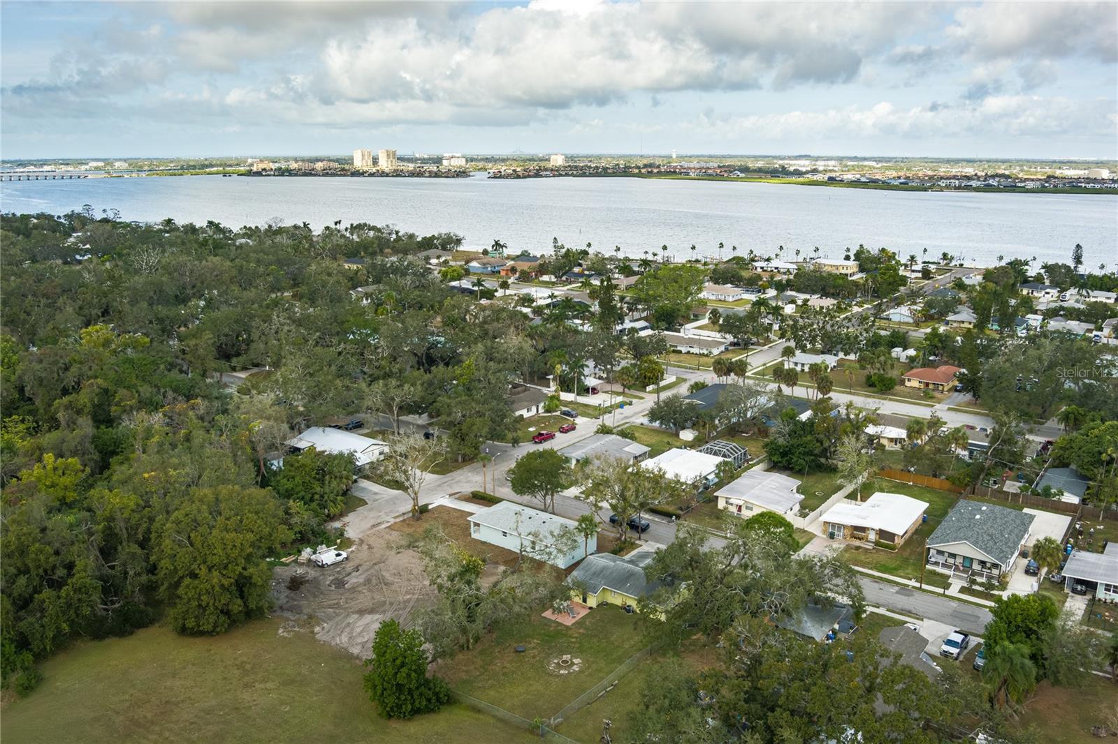 Image 30 of 30 For 305 19th Street East