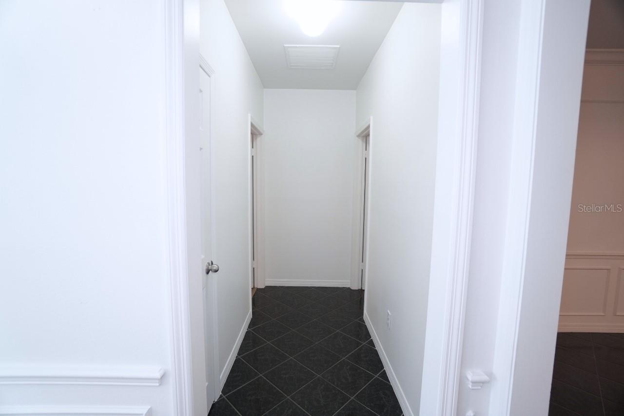 Image 21 of 51 For 16 Golf View Drive