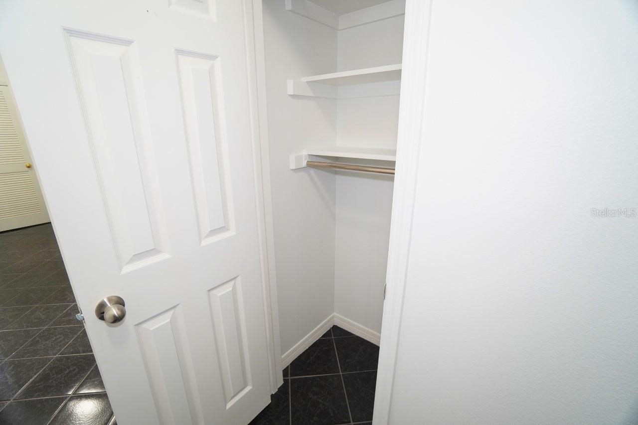 Image 22 of 51 For 16 Golf View Drive