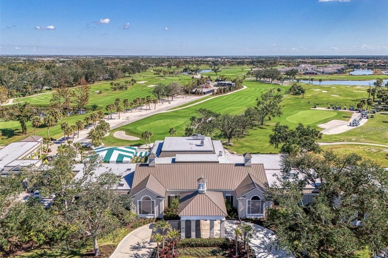 Image 39 of 51 For 16 Golf View Drive