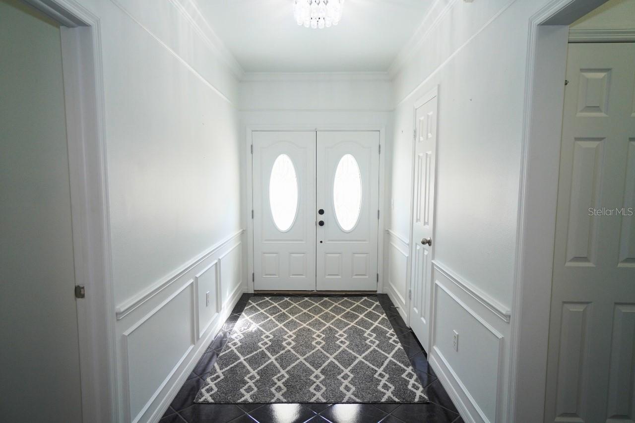 Image 6 of 51 For 16 Golf View Drive