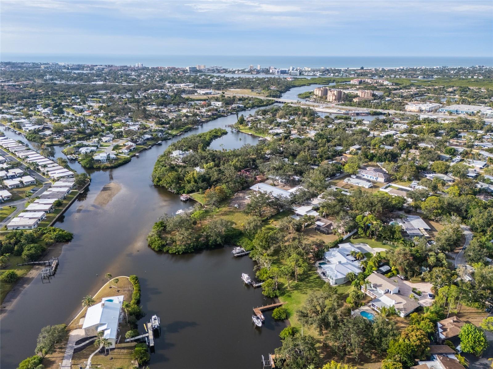 Image 8 of 55 For 5155 Riverwood Avenue