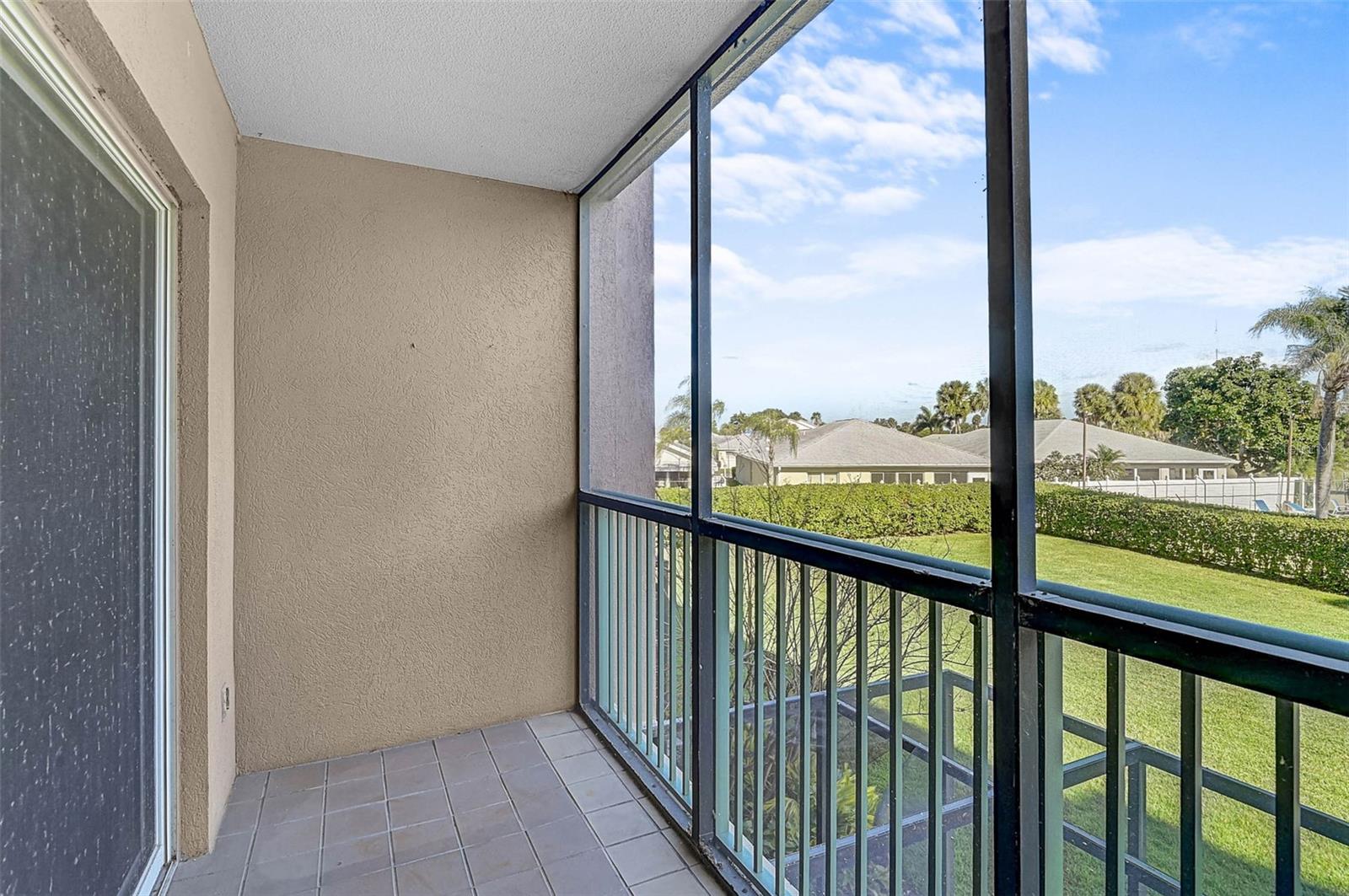 Image 24 of 39 For 2320 Terra Ceia Bay Boulevard 202