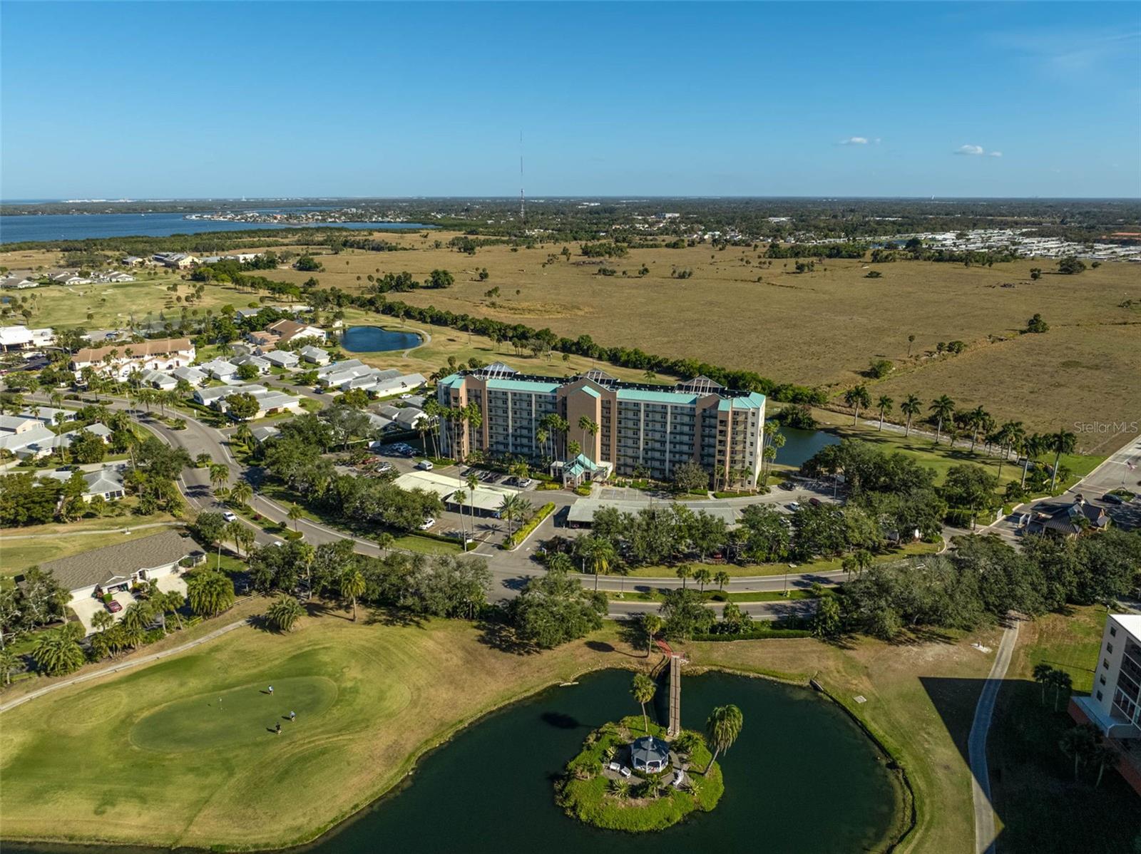 Image 37 of 39 For 2320 Terra Ceia Bay Boulevard 202